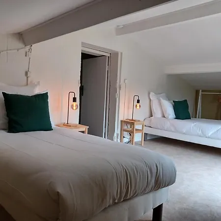 Du Château Le Conte Au Coeur Du Vignoble De Emilion