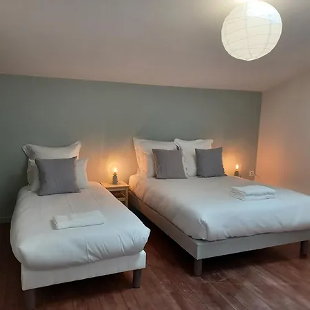 Du Château Le Conte Au Coeur Du Vignoble De Emilion Maison d'hôtes Saint-Émilion