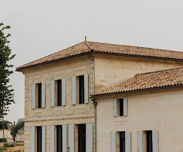 D'hote & Chateau Le Conte - Emilion 4*