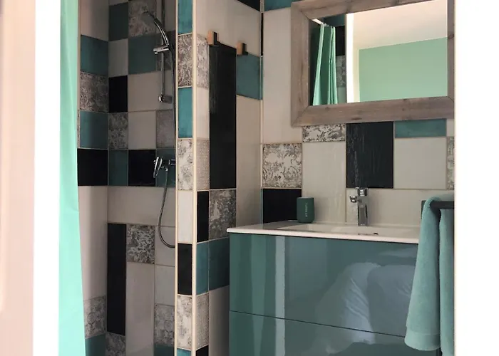 D'hote & Chateau Le Conte - Emilion ゲストハウス 4*