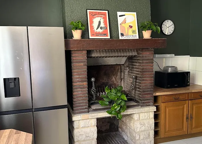 D'hote & Chateau Le Conte - Emilion 4* Saint-Émilion