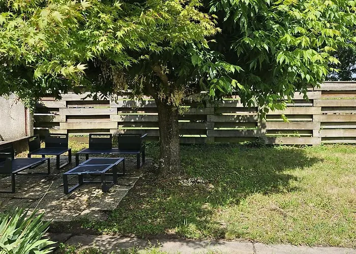 D'hote & Chateau Le Conte - Emilion Gæstehus 4*